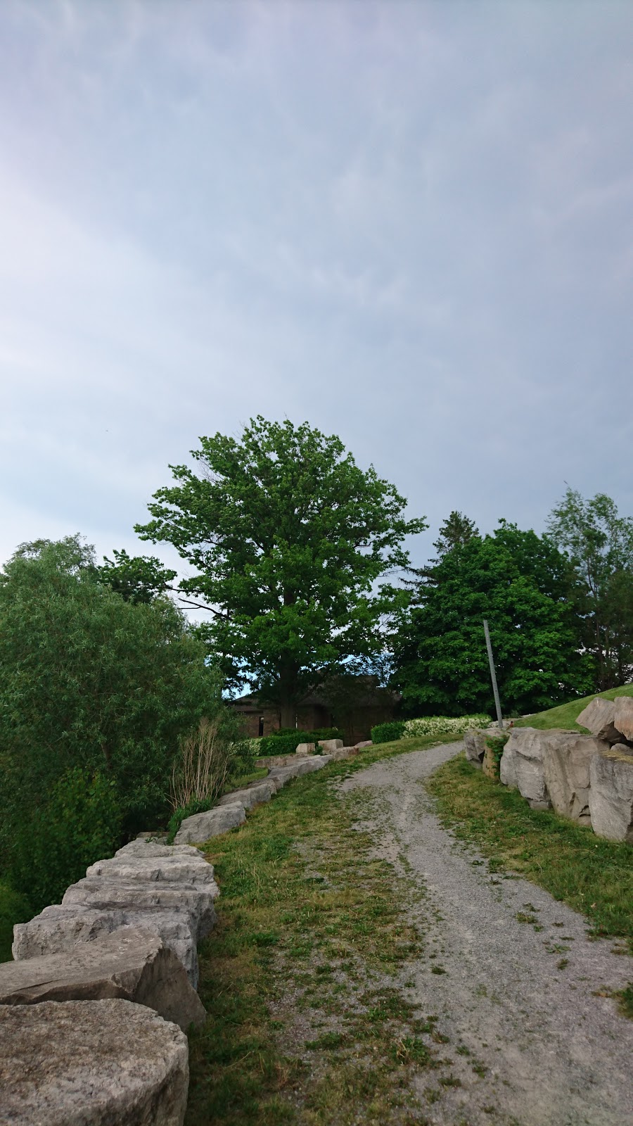 Lakebreeze Park | 46A Butler Crescent, St. Catharines, ON L2M 6Z6, Canada | Phone: (905) 688-5600