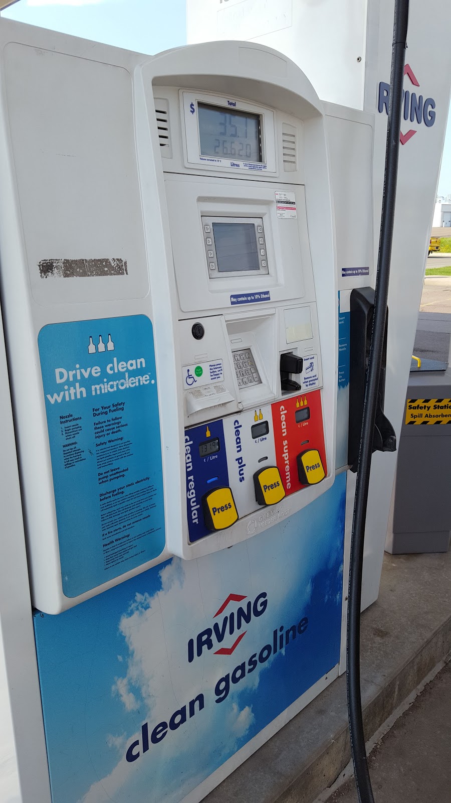 Irving Oil | 1515 Mountain Rd, Moncton, NB E1G 1A3, Canada | Phone: (506) 852-7317