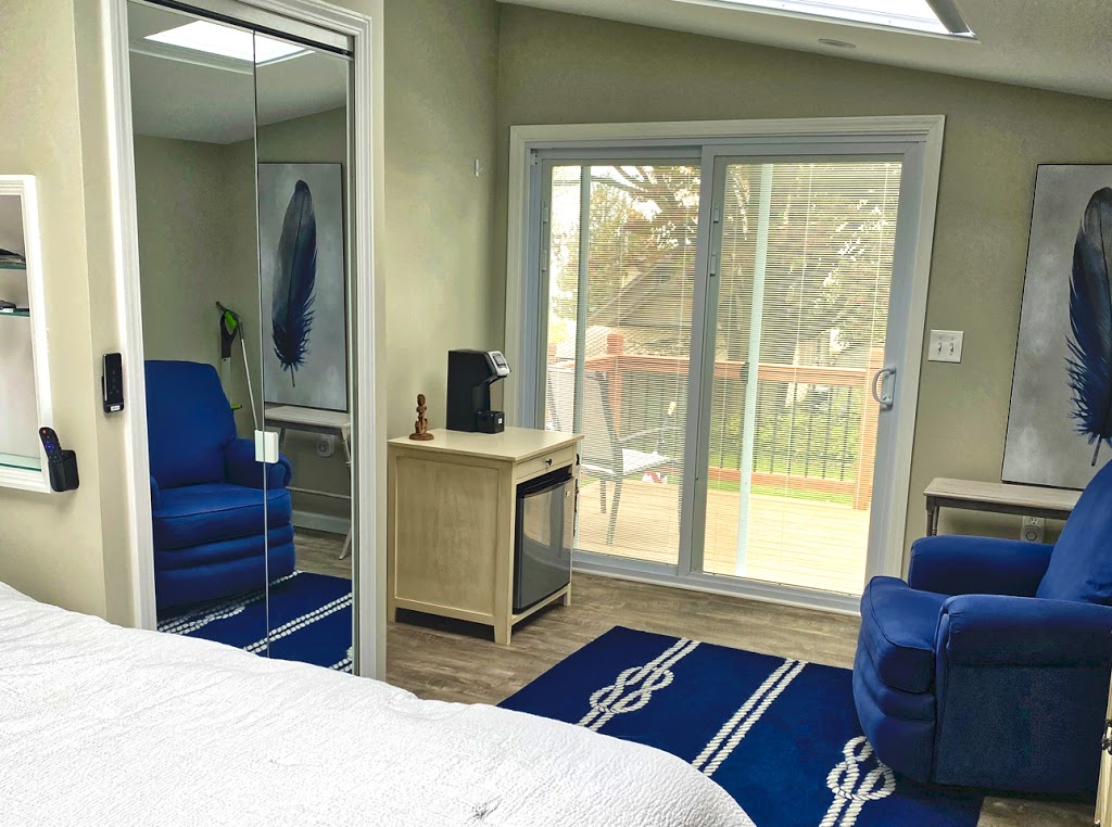 Ivy Surprise Vacation Rental | 7404 Ivy Rd, Lexington, MI 48450, USA | Phone: (810) 377-5631