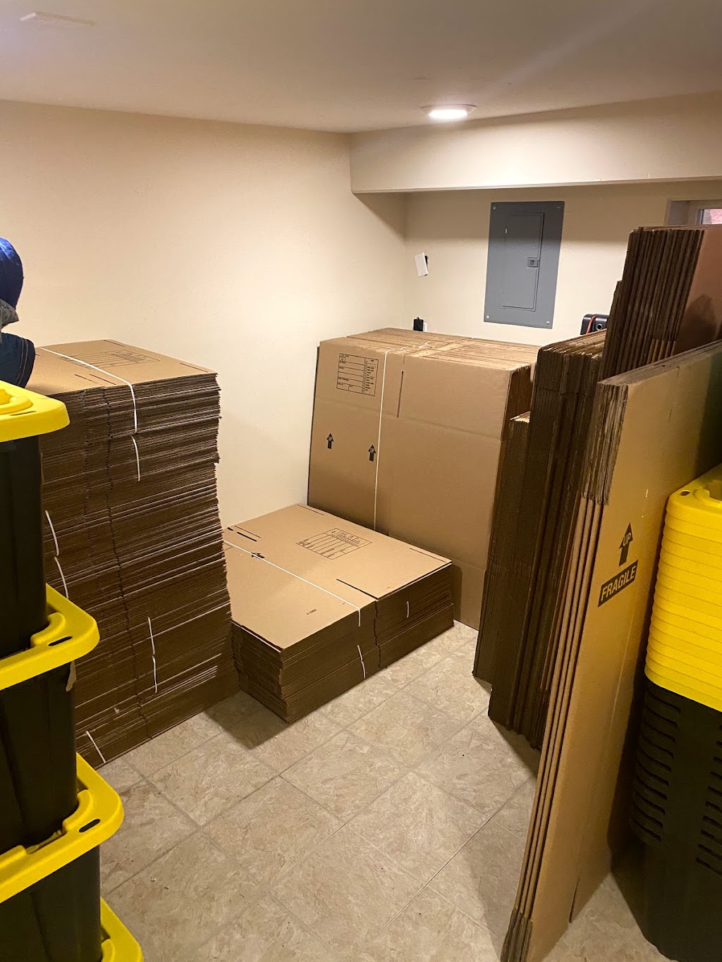 Take A Load Off Moving Ltd. | 1095 McKenzie Ave Suite 300, Victoria, BC V8P 2L5, Canada | Phone: (250) 616-7854