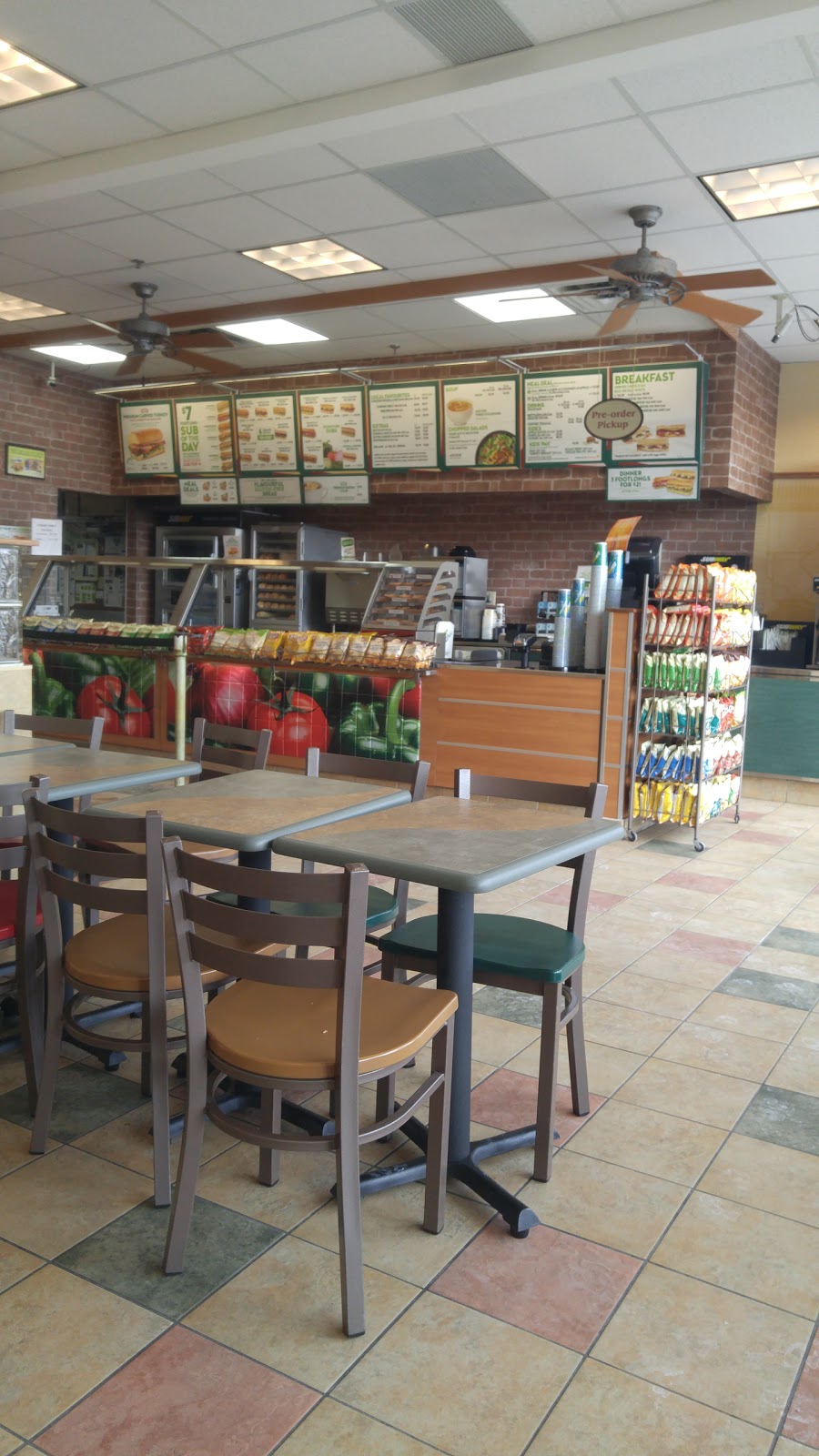 Subway | 920 Upper Wentworth St Kingfisher Square Shopping Centre Units 6 & 7, Hamilton, ON L9A 5C5, Canada | Phone: (905) 318-8383