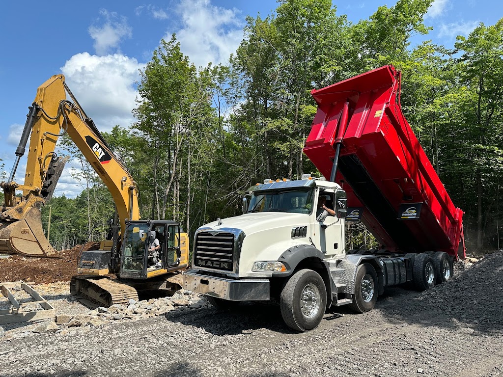 J2 excavation inc. | 690 Rue Vincent-Sicari, Sainte-Julienne, QC J0K 2T0, Canada | Phone: (514) 246-8112