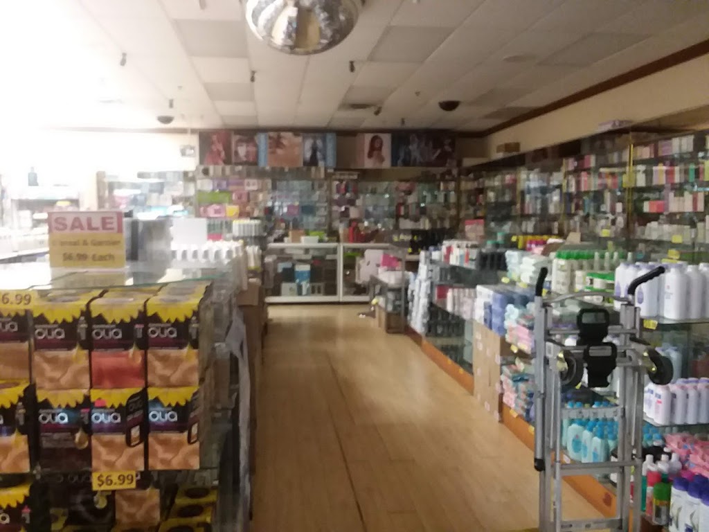 Perfume Hot Spot Discount Centre Inc | 2300 Lawrence Ave E, Scarborough, ON M1P 2R2, Canada | Phone: (647) 435-3088