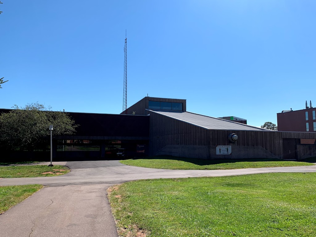 Robertson Library | 550 University Ave, Charlottetown, PE C1A 4P3, Canada | Phone: (902) 566-0583