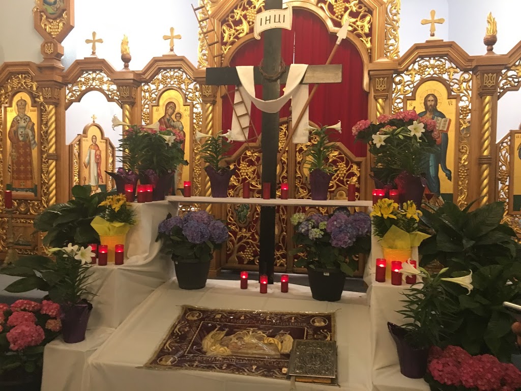 Holy Protection Of B V M Ukrainian Catholic Church | 419 Pearl St, Burlington, ON L7R 2N2, Canada | Phone: (905) 634-6598