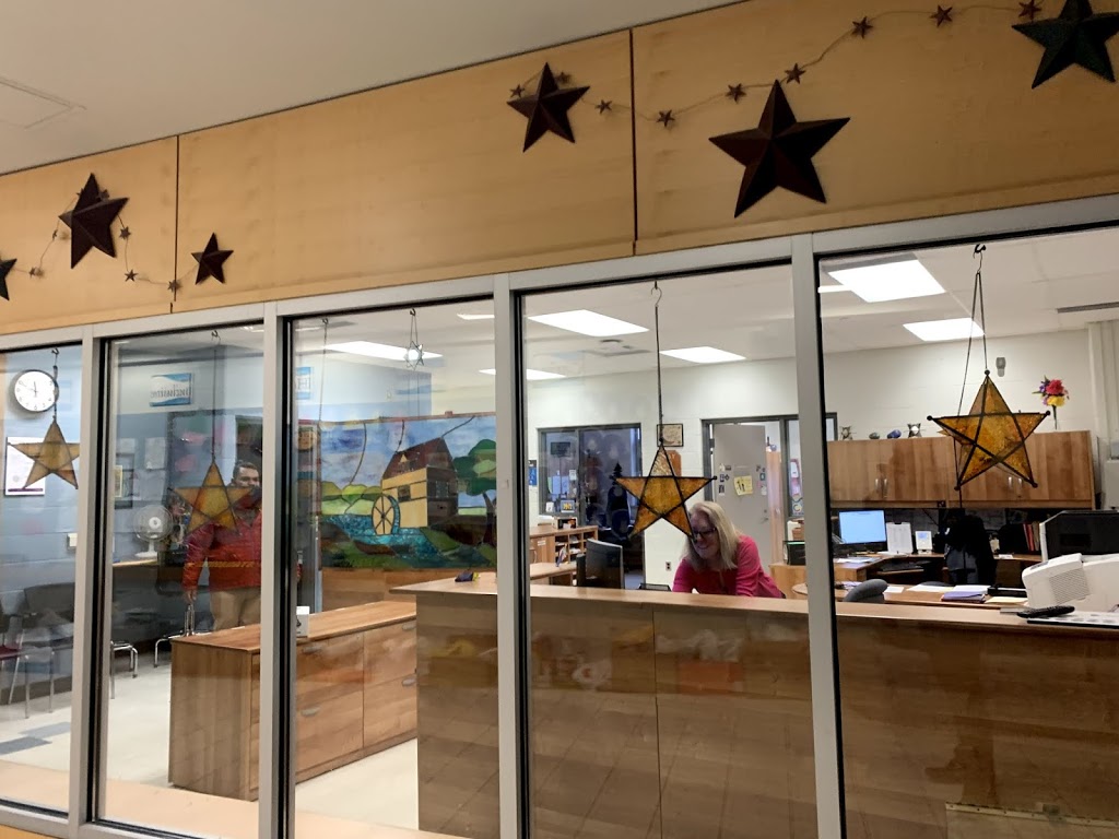 Stanley Mills Public School | 286 Sunny Meadow Blvd, Brampton, ON L6R 3C3, Canada | Phone: (905) 789-0925