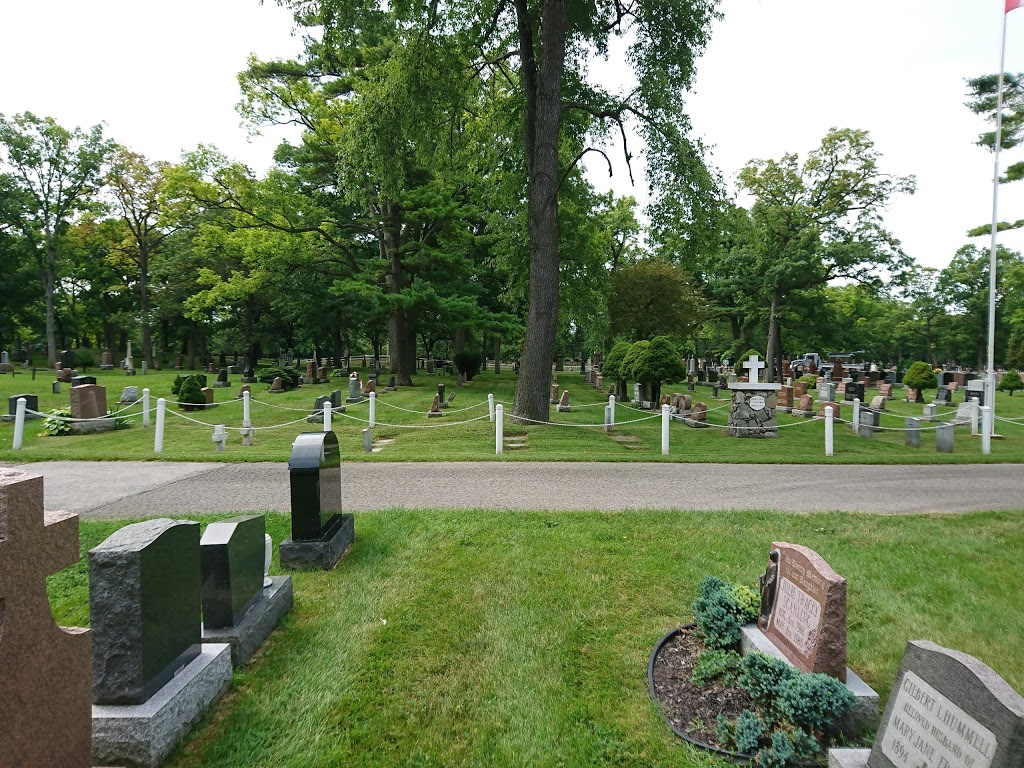 Lakeview Cemetery-Crematorium | 1016 Colborne Rd, Sarnia, ON N7V 3K7, Canada | Phone: (519) 337-5761