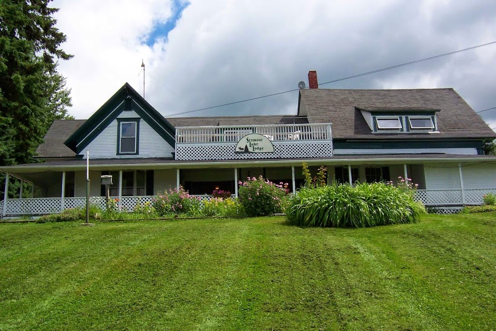 Hale Seymour Lake Lodge | 28 Valley Rd, Morgan, VT 05853, USA | Phone: (802) 895-2563