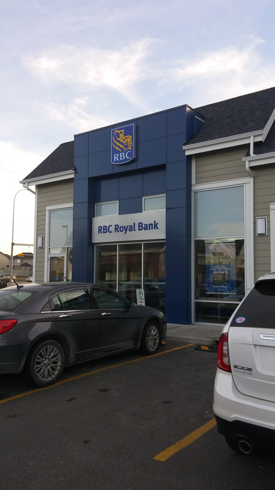 RBC Royal Bank | 800 Yankee Valley Blvd #325, Airdrie, AB T4B 3Y2, Canada | Phone: (403) 948-2291