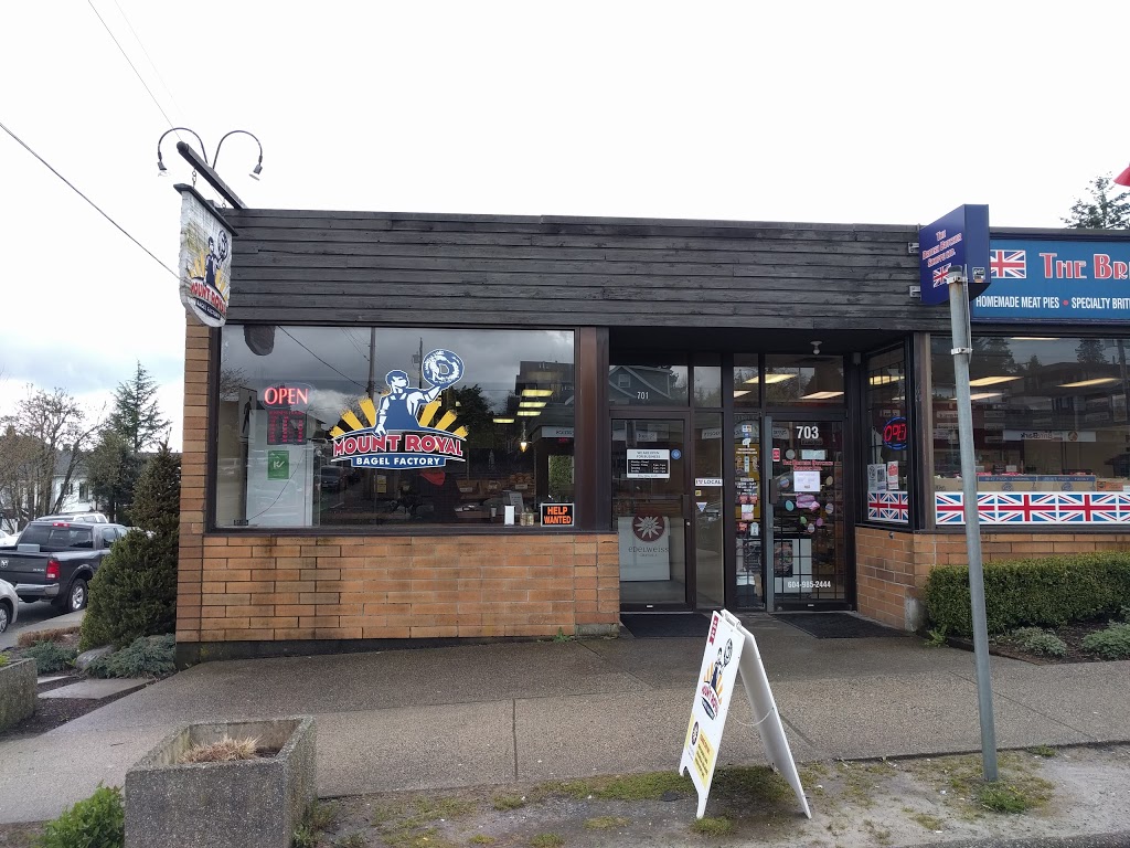 Mount Royal Bagel Factory | 701 Queensbury Ave, North Vancouver, BC V7L 3V9, Canada | Phone: (604) 904-1116