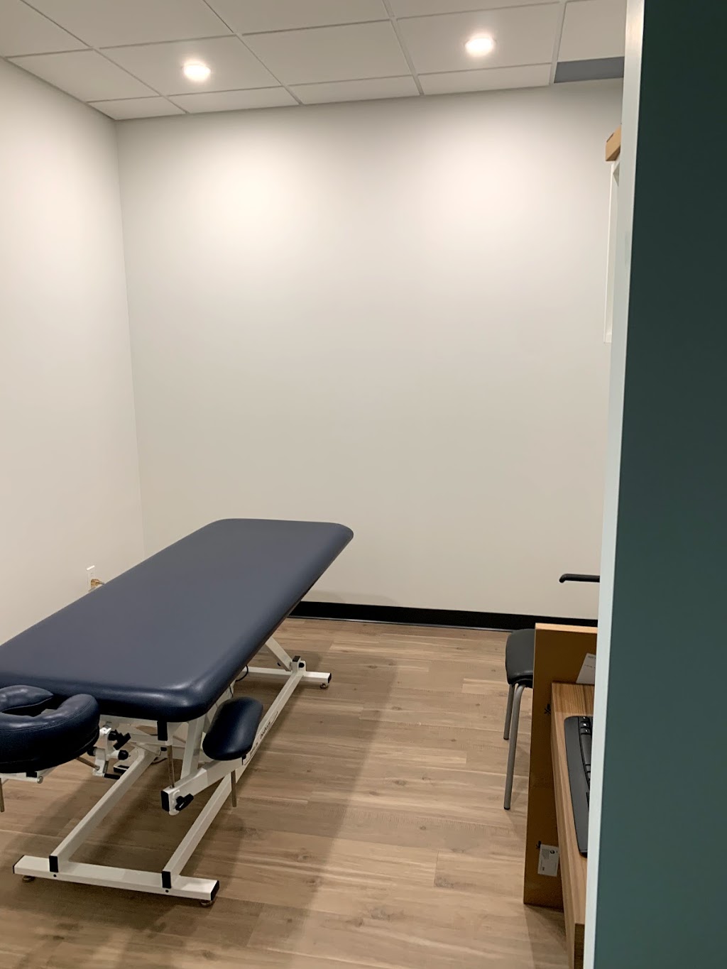 Bradford Sports Medicine Professionals Inc. | 160 Holland St W Unit 1 Box #1137, Bradford, ON L3Z 1H7, Canada | Phone: (905) 775-3600