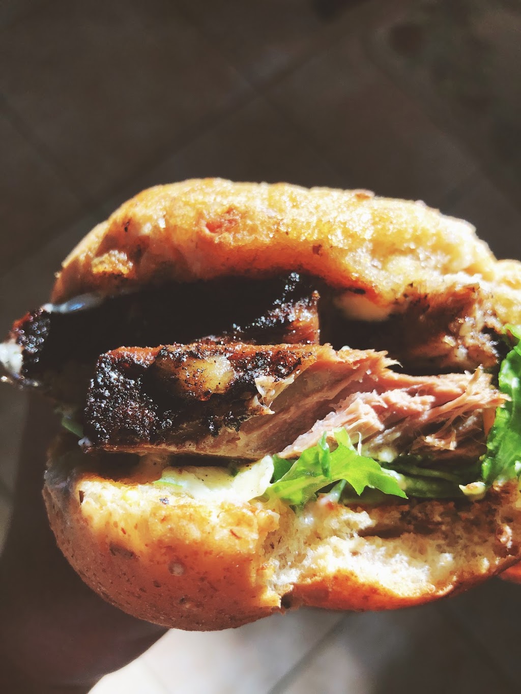 Velvet Cafe | 502 25 Ave NW, Calgary, AB T2M 2A8, Canada | Phone: (403) 338-2087