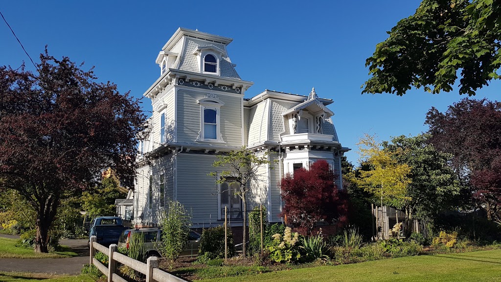 Captain Jacobson Park | 487-, 525 Head St, Victoria, BC V9A 5S1, Canada