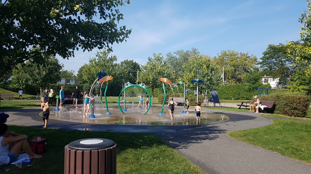 Parc des Aviateurs | 55 Rue Guilbert, Saint-Bruno-de-Montarville, QC J3V 1N8, Canada | Phone: (450) 441-8422