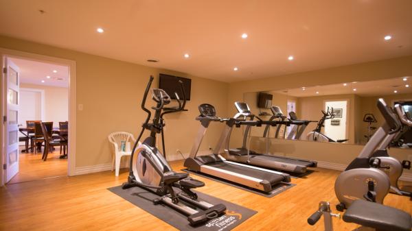 The Willow | 300 Royale Blvd, Dartmouth, NS B2W 0K8, Canada | Phone: (833) 811-7401