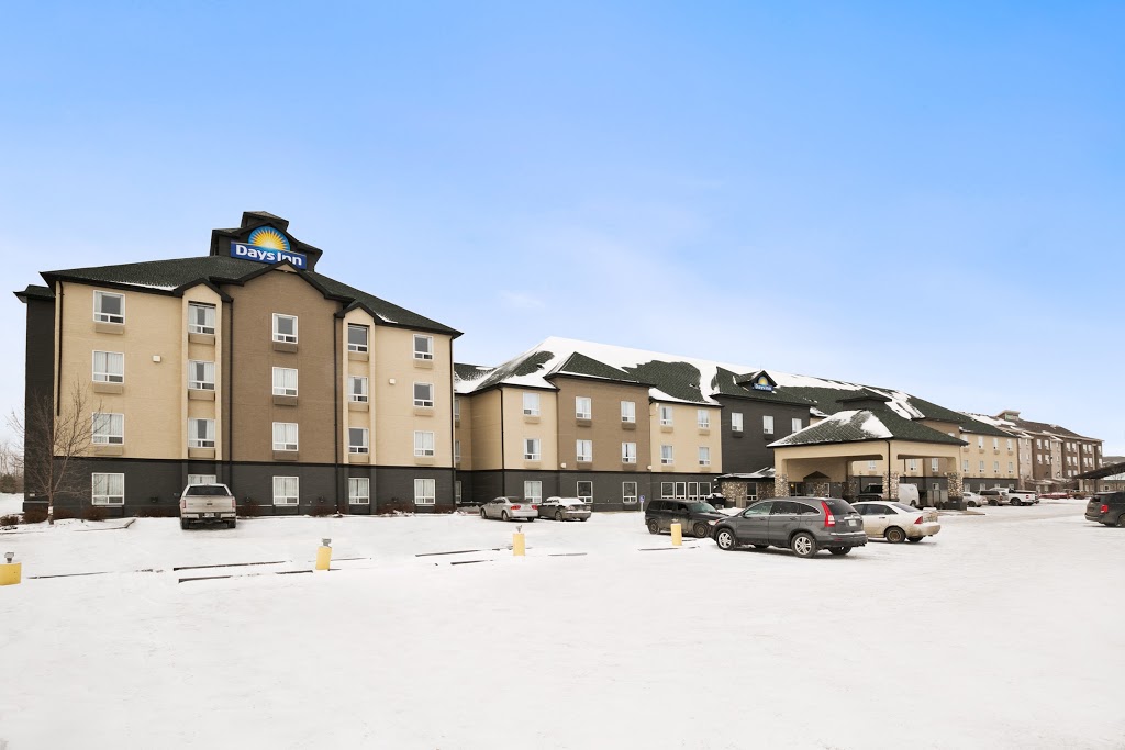 Days Inn by Wyndham Regina | Highway 1 west, 3875 Eastgate Dr, Regina, SK S4Z 1A4, Canada | Phone: (306) 522-3297