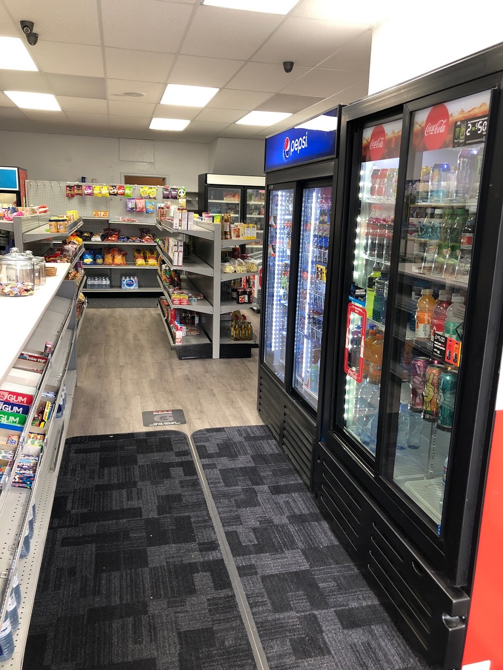 12 Hour Convenience | 973 Coxwell Ave, East York, ON M4C 3G4, Canada | Phone: (289) 407-0923