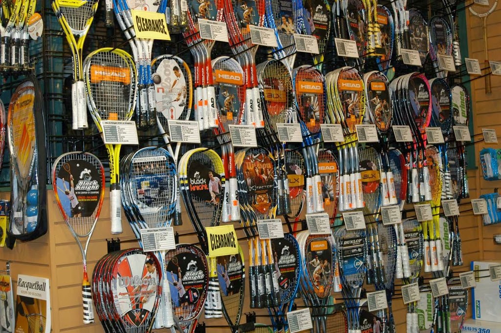 Courtside Sports | 1136 Hillside Ave, Victoria, BC V8T 2A9, Canada | Phone: (250) 386-4263
