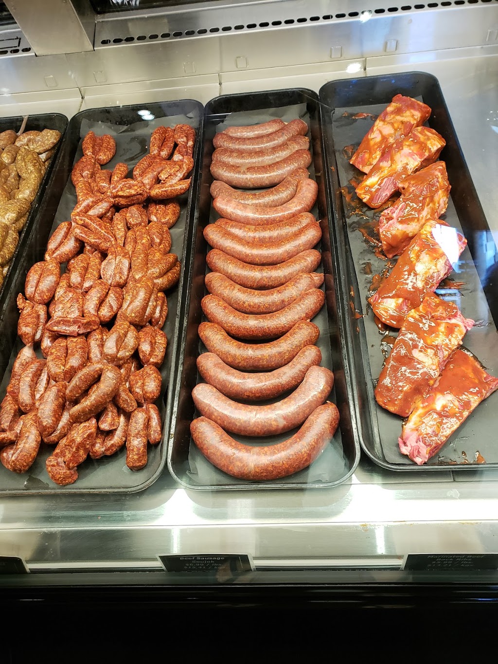 Paramount Butcher Shop | 4646 Heritage Hills Blvd, Mississauga, ON L5R 1N4, Canada | Phone: (905) 890-1700