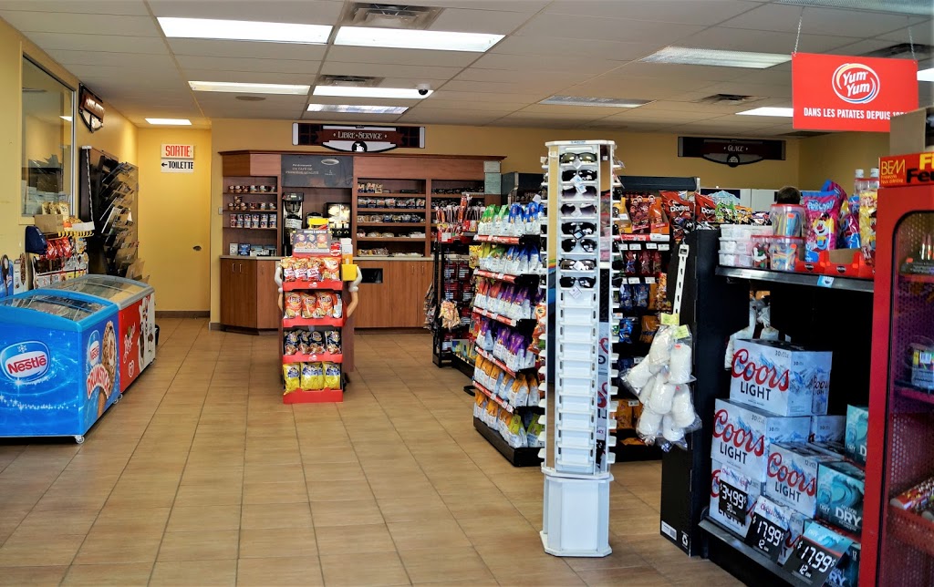 Dépanneur Libre Service Mattawin | 3902 QC-155, Trois-Rives, QC G0X 2C0, Canada | Phone: (819) 646-5753