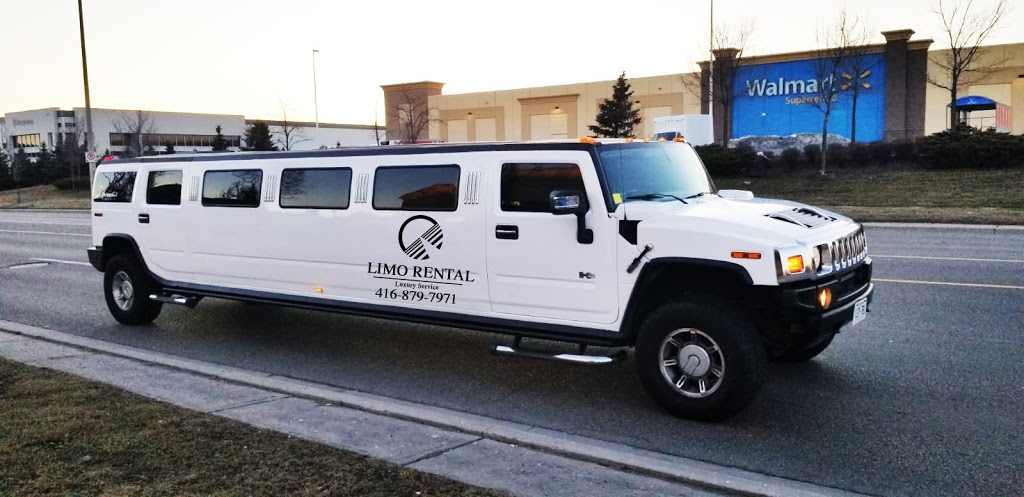 Airport Taxi Toronto | 8 Mercer St, Toronto, ON M5V 0C4, Canada | Phone: (647) 559-3366