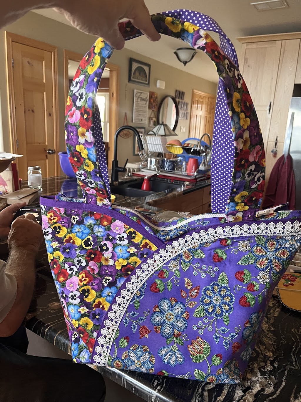 Creators Gifts Native Fabric & Art | 55 Lakeshore Rd, Hiawatha, ON K9J 0E6, Canada | Phone: (705) 868-7505