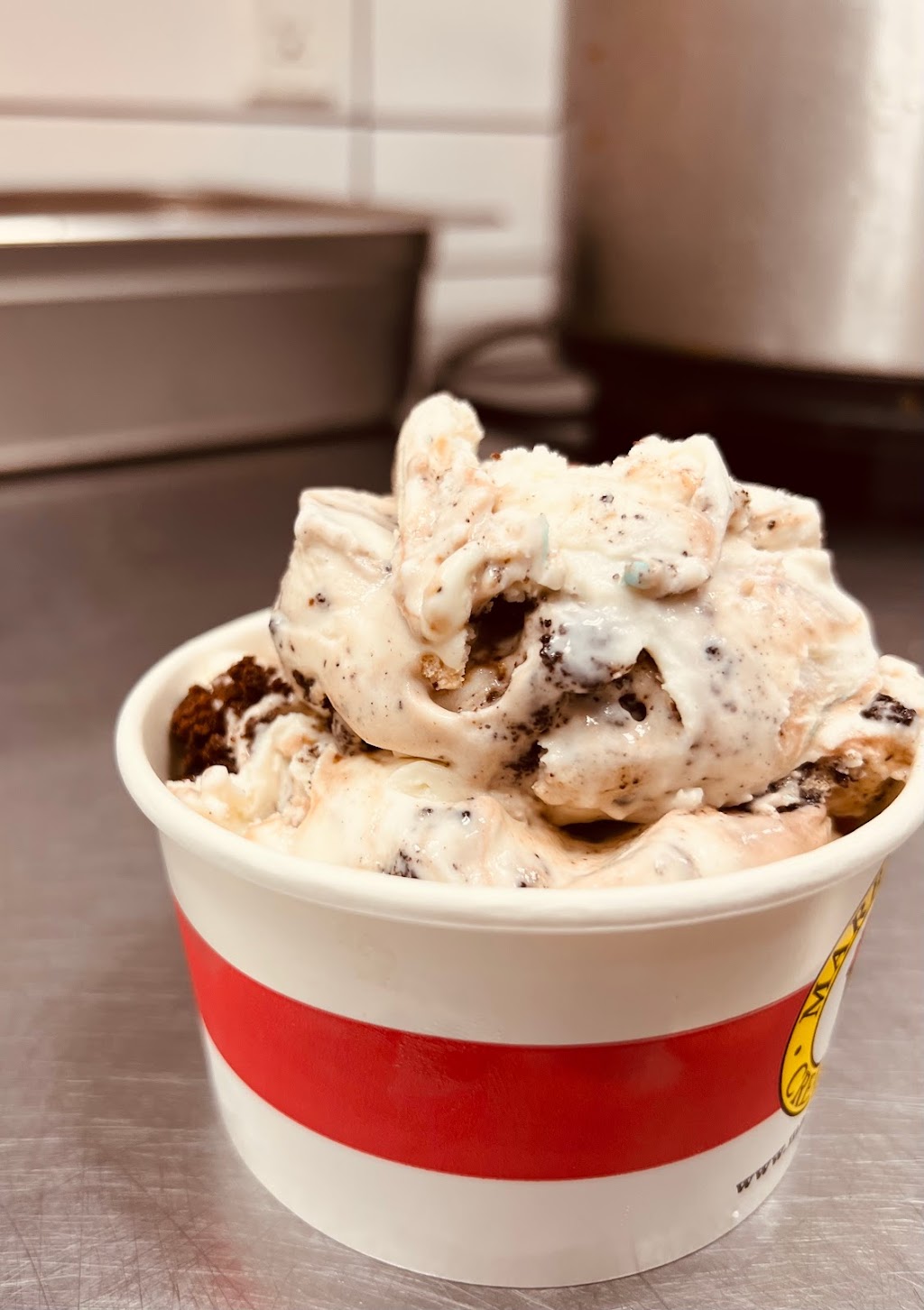 Marble Slab Creamery - Barrie | 307 Cundles Rd E, Barrie, ON L4M 0G9, Canada | Phone: (705) 720-2663