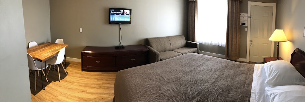 Royalty Maples Motel & Cottages | 89 Malpeque Rd, Charlottetown, PE C1A 7J9, Canada | Phone: (902) 368-1030