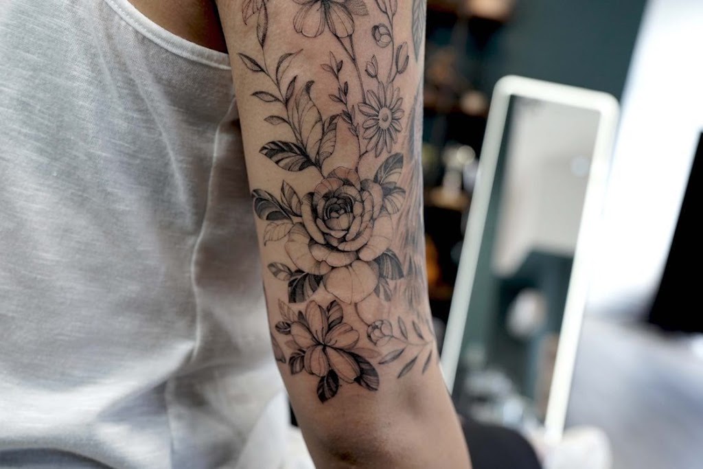 T Ink Tattoos | 5 Ivanhoe Dr, Markham, ON L6C 1N7, Canada | Phone: (647) 505-9588