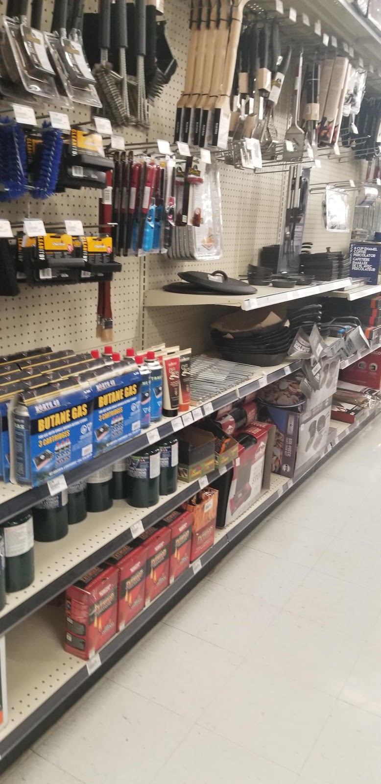 Peavey Mart | 1150 Nairn Avenue #12 Winnipeg - Nairn, Winnipeg, MB R2L 0Y5, Canada | Phone: (204) 663-6880