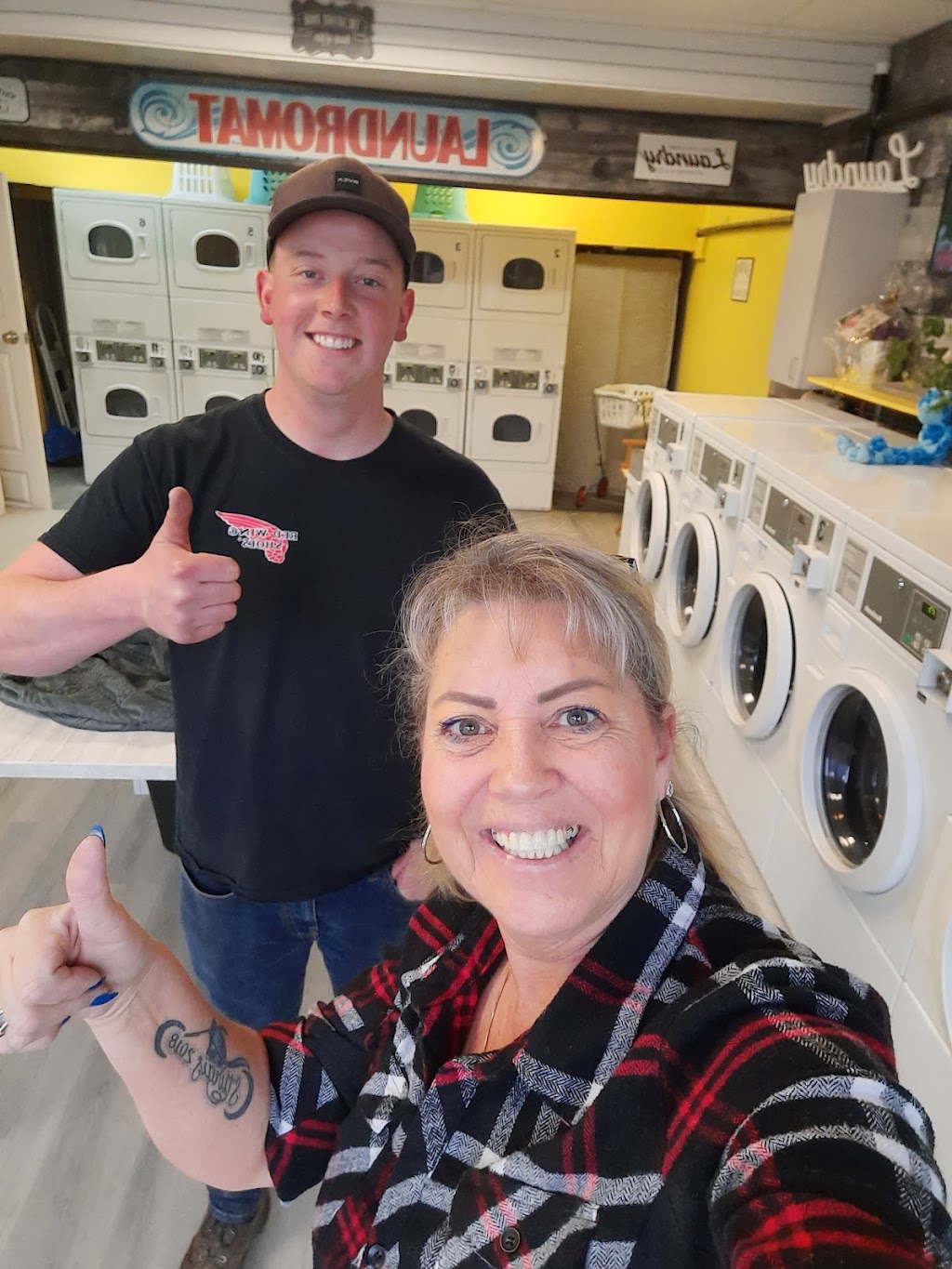 Laundry on the Go | 7254 A Pioneer Ave, Agassiz, BC V0M 1A0, Canada | Phone: (604) 791-6646
