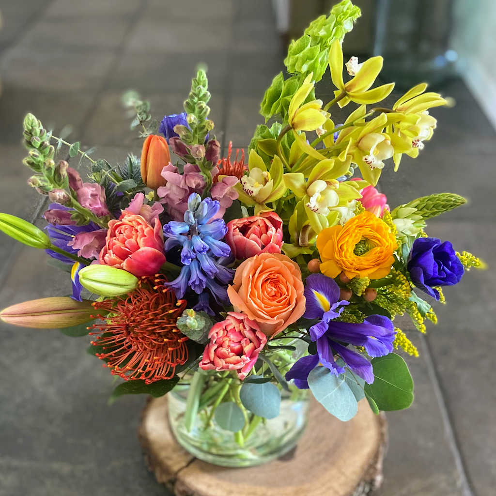 Anthurium Floral | Windermere Dr, Chestermere, AB T1X 1T6, Canada | Phone: (403) 807-1460