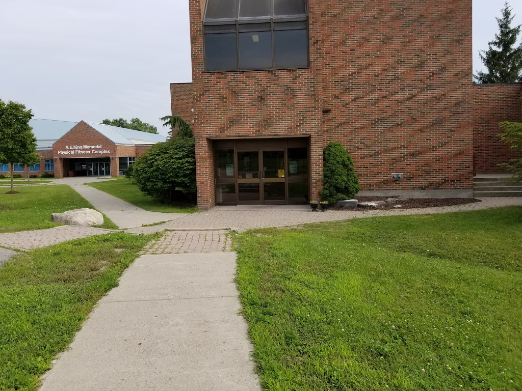 Kingsway College | 1200 Leland Rd, Oshawa, ON L1K 2H5, Canada | Phone: (905) 433-1144