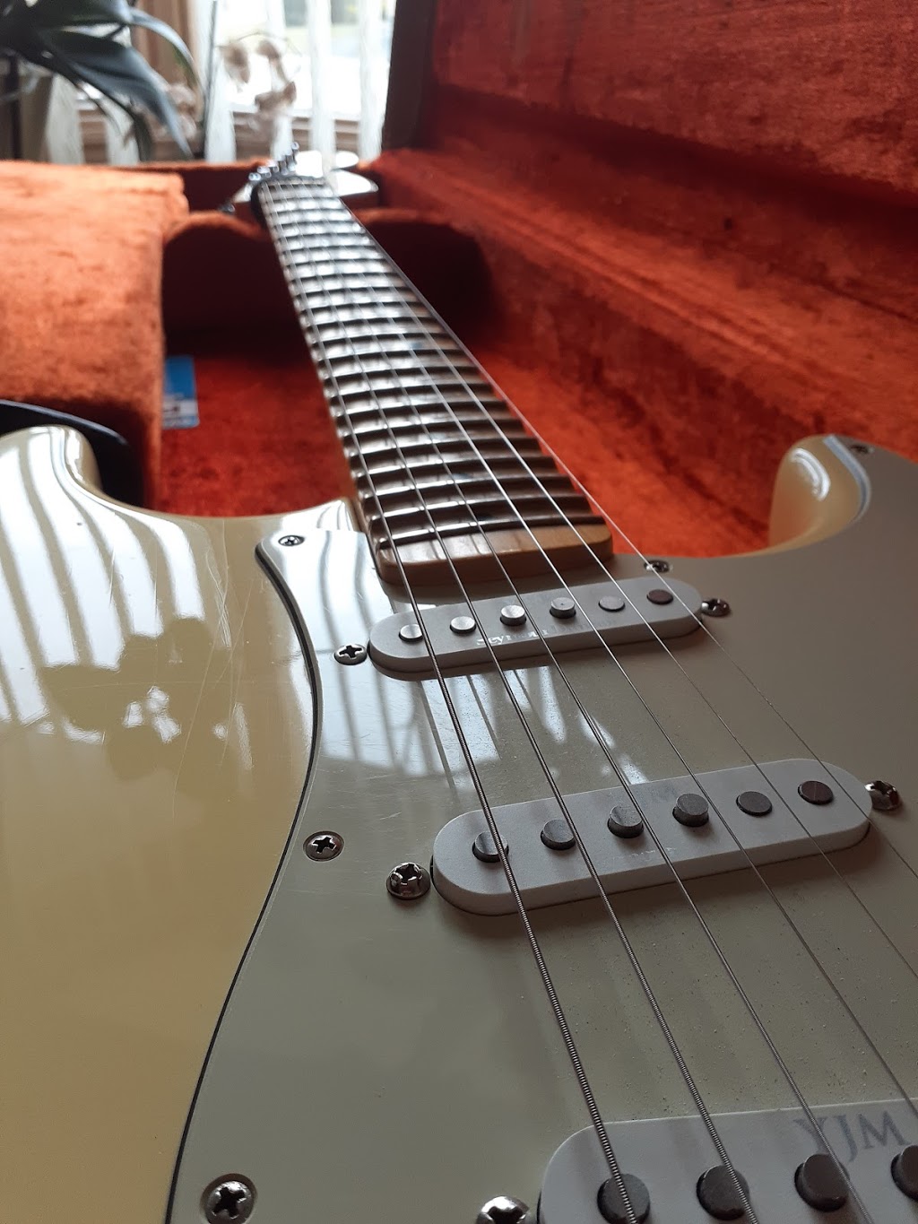 JAF Guitar School | 941 Apache Rd, London, ON N5V 2V7, Canada | Phone: (519) 641-9205