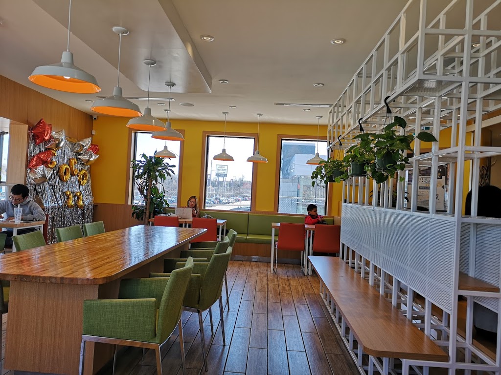 CoCo Fresh Tea & Juice London | 654 Wonderland Rd N, London, ON N6H 3E5, Canada | Phone: (519) 473-8882
