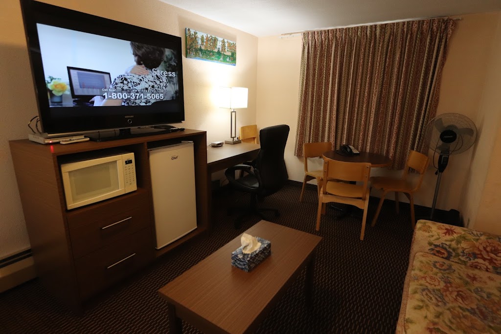 Campbellford River Inn | 316 County Rd 38, Campbellford, ON K0L 1L0, Canada | Phone: (705) 653-1771