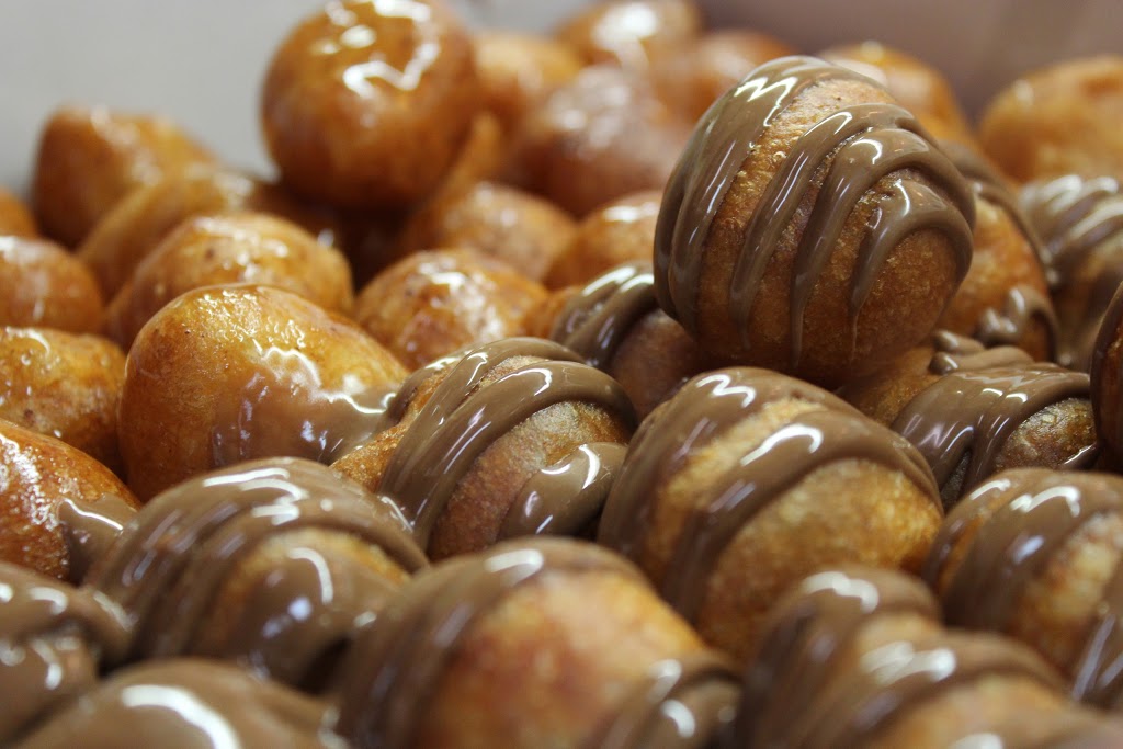 Mr. Puffs | 993 Boul Saint-Jean, Pointe-Claire, QC H9R 5M3, Canada | Phone: (514) 694-3377