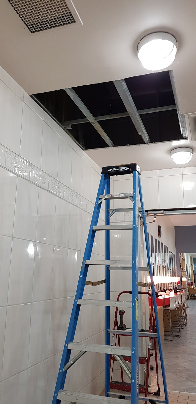 Mike The Handyman 4 U | Toronto, ON M6E 2Y9, Canada | Phone: (647) 771-3337