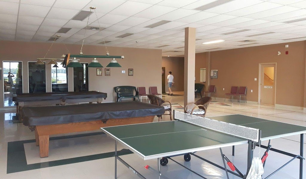 Shore Spa Community Club Inc | 40 Marina Dr, Bobcaygeon, ON K0M 1A0, Canada | Phone: (705) 768-7590