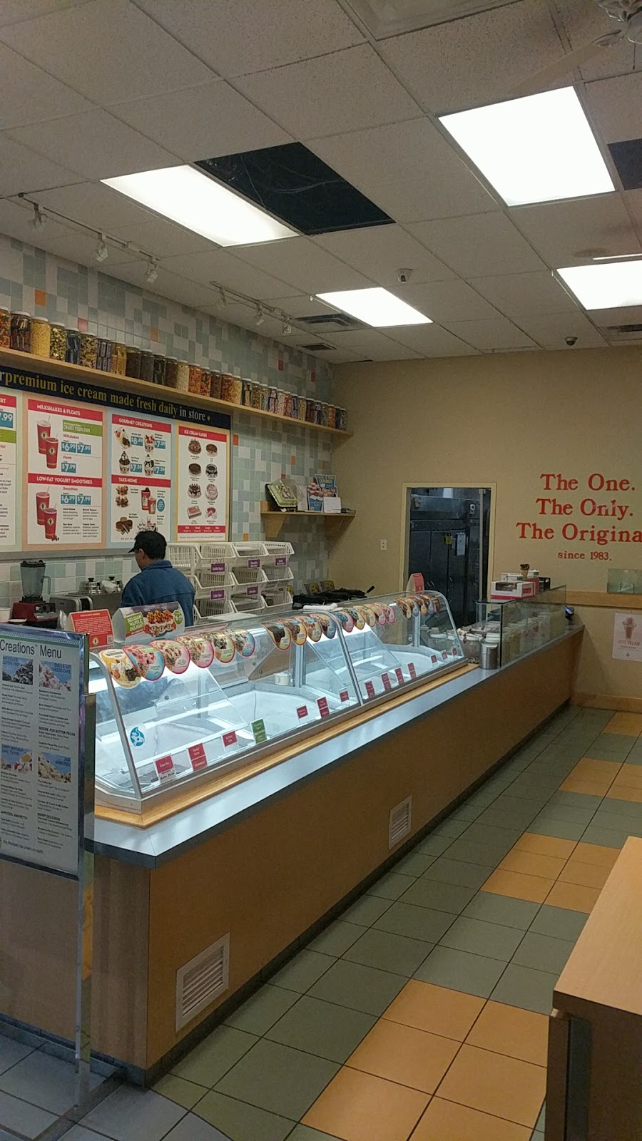 Marble Slab Creamery | 7527 Market Crossing, Burnaby, BC V5J 0A3, Canada | Phone: (604) 439-7522