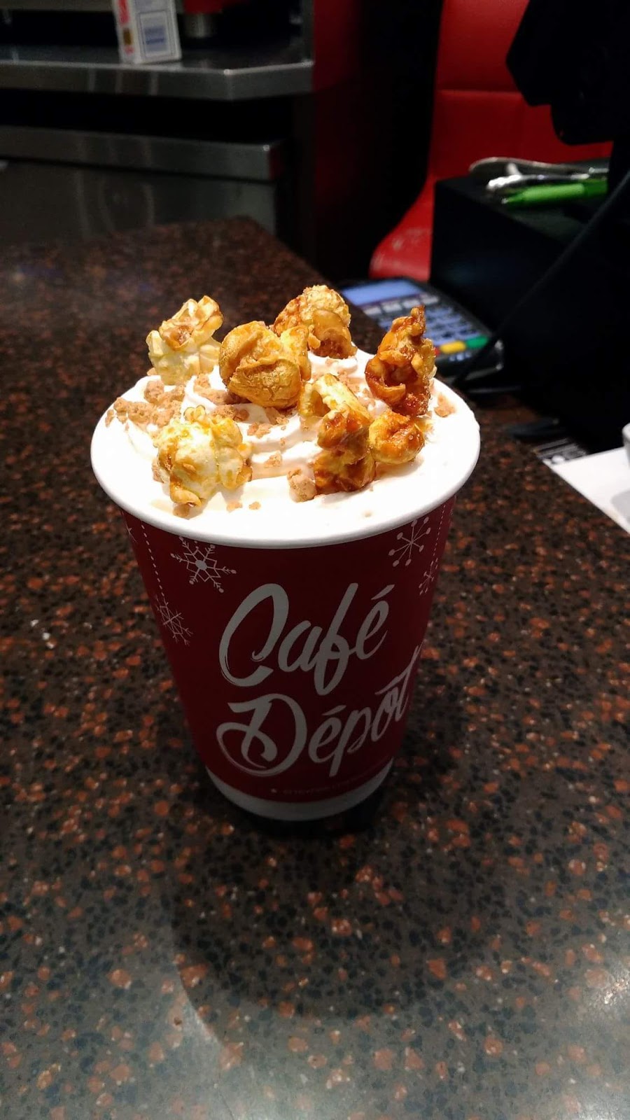 Café Dépôt | 2505 Rue des Nations Bombardier, Ville, Saint-Laurent, QC H4R 3C8, Canada | Phone: (514) 332-5355