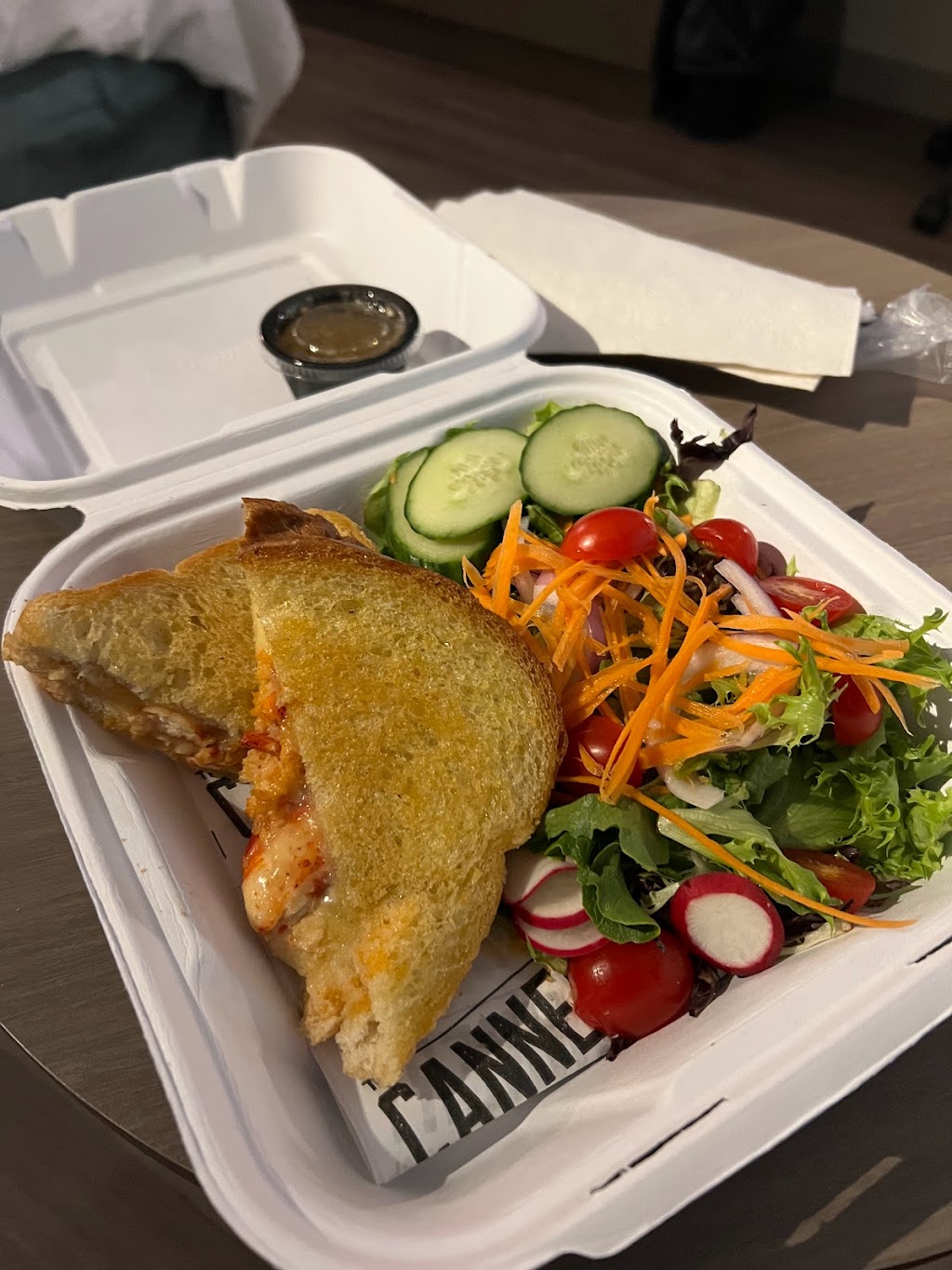 Cannery Kitchen & Social | 200 Pratt and Whitney Dr, Enfield, NS B2T 0A2, Canada | Phone: (902) 873-1400