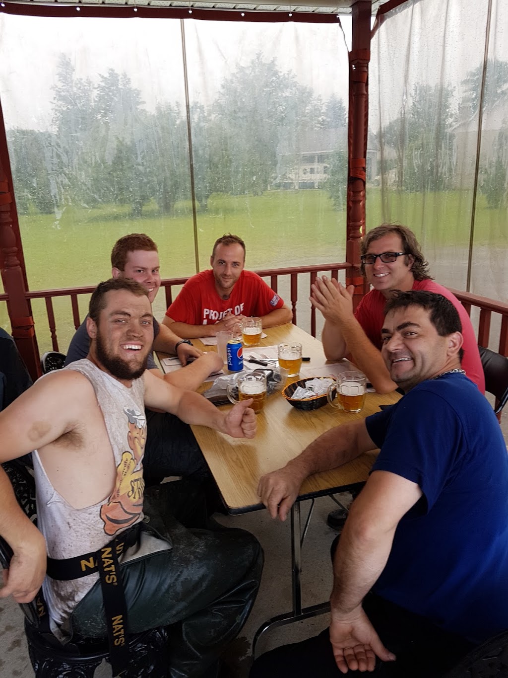 Casse-Croute Girouette | 444 route 243, Racine, QC J0E 1Y0, Canada | Phone: (450) 532-2555