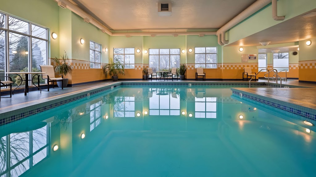 Best Western Plus Chemainus Inn | 9573 Chemainus Rd, Chemainus, BC V0R 1K5, Canada | Phone: (250) 246-4181