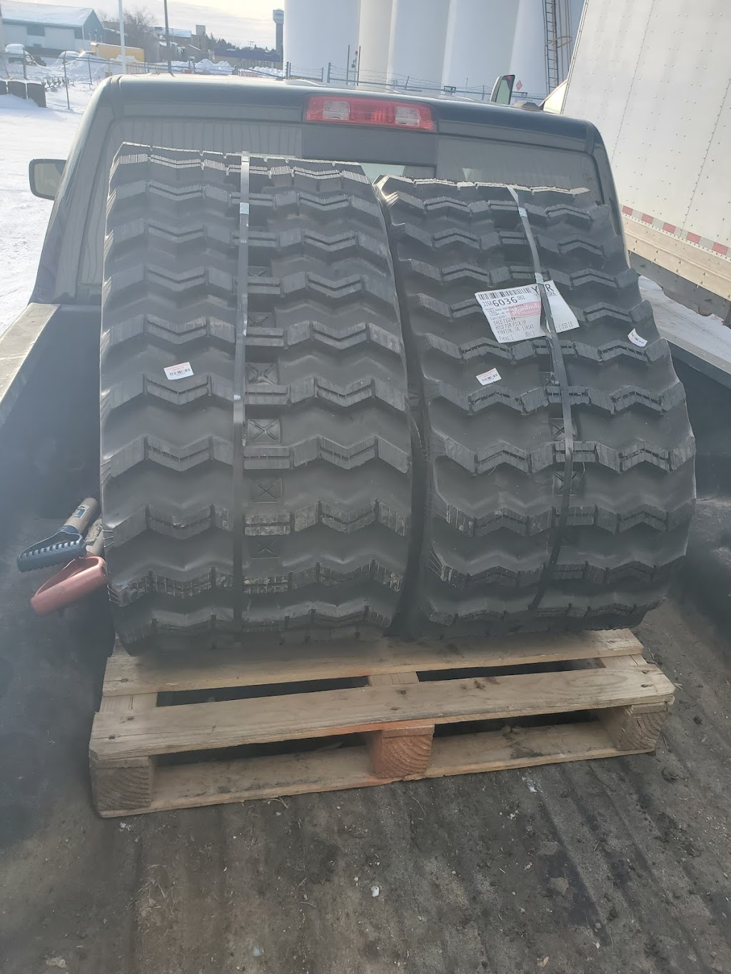 Force Heavy Equipment | 225215 Range Rd 275, Alberta T1X 0H8, Canada | Phone: (403) 200-1482