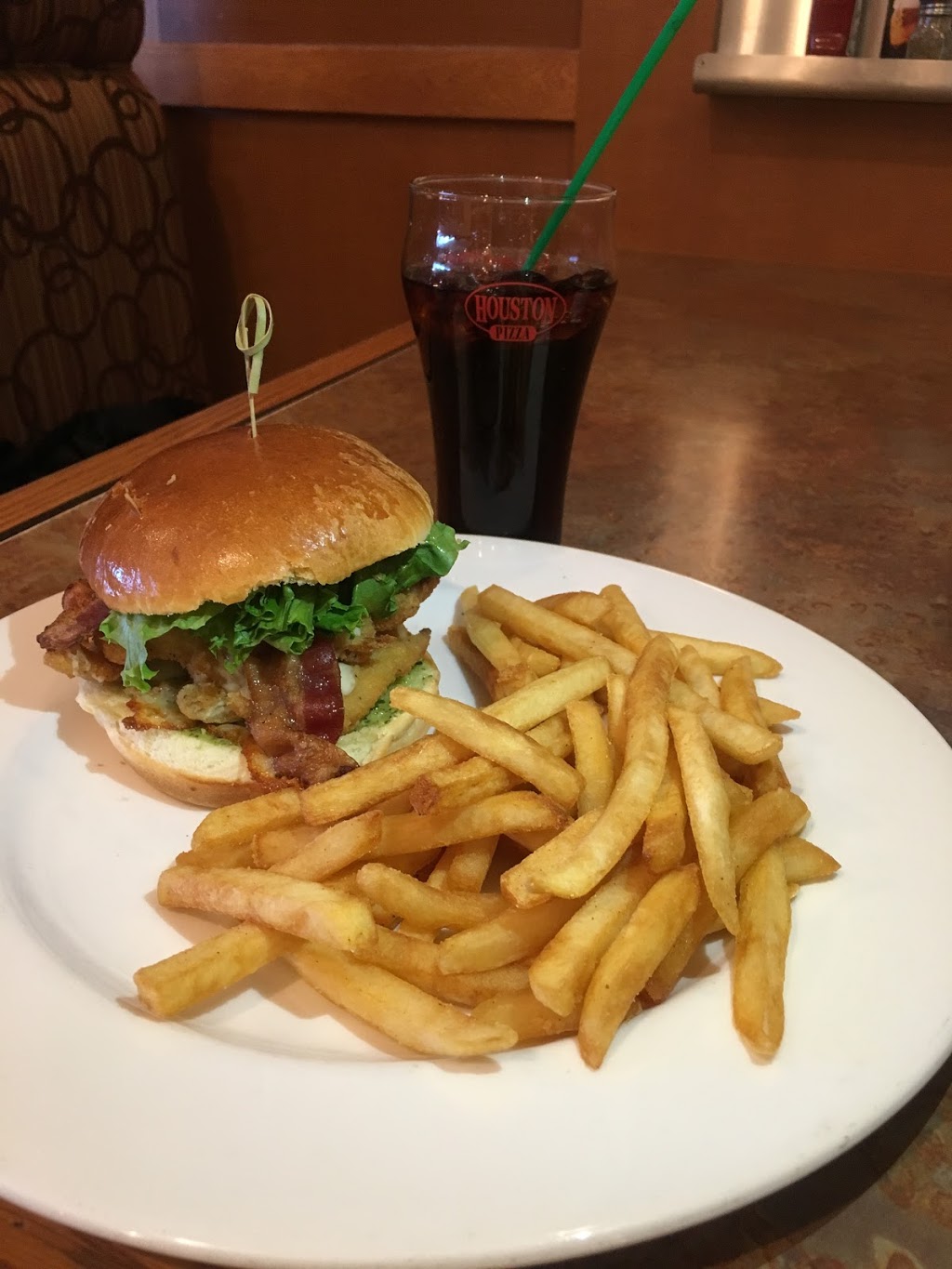 Houston Pizza | 328 McCarthy Blvd, Regina, SK S4R 7M2, Canada | Phone: (306) 949-4888