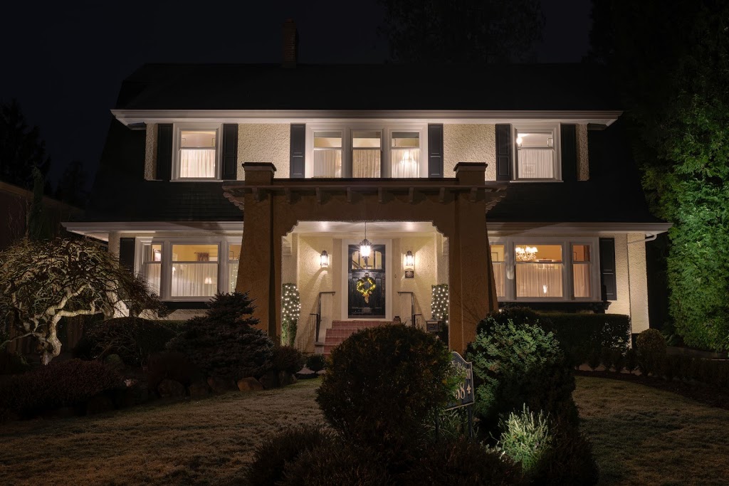 Haddon House Vacation Rental | 5558 Buckingham Ave, Burnaby, BC V5E 2A1, Canada | Phone: (604) 522-2363