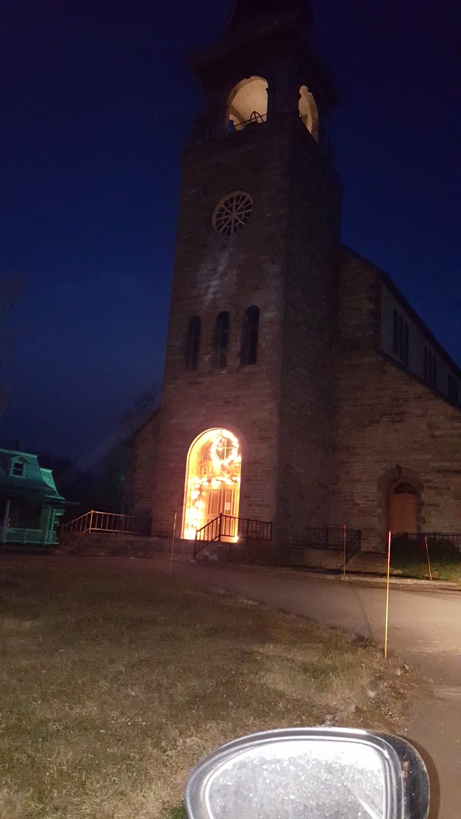 Presbytères-Eglises Catholiques | 2510 209 RTE, Saint-Antoine-Abbé, QC J0S 1N0, Canada | Phone: (450) 827-2831
