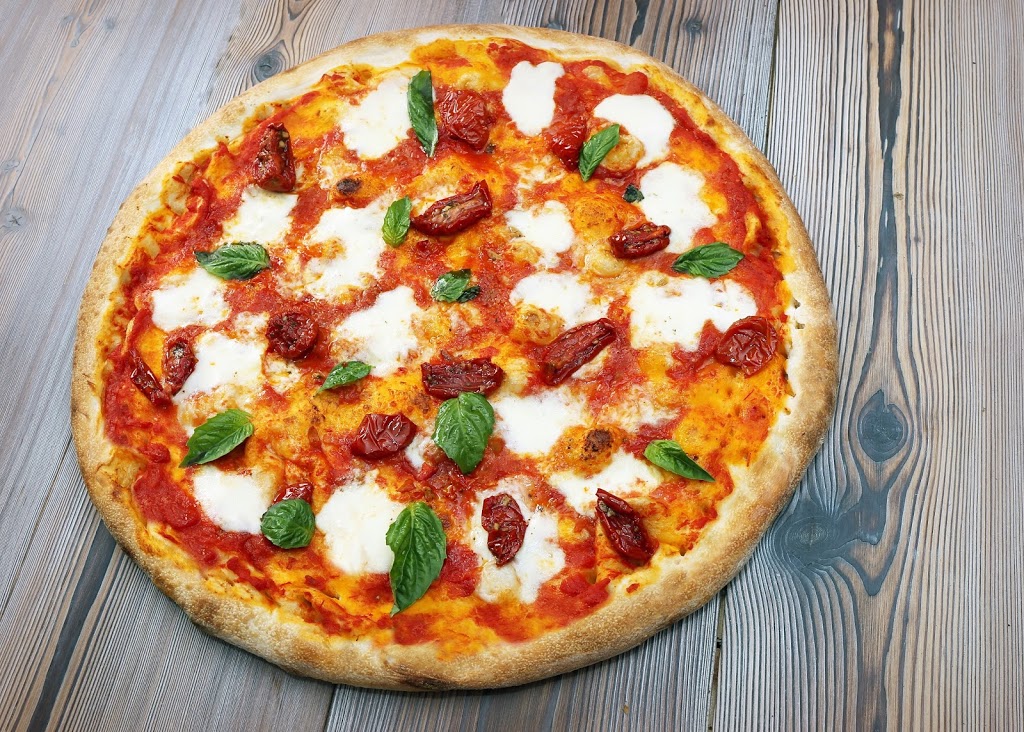 Pizzaville | 1476 Dundas St E, Mississauga, ON L4X 1L4, Canada | Phone: (416) 736-3636