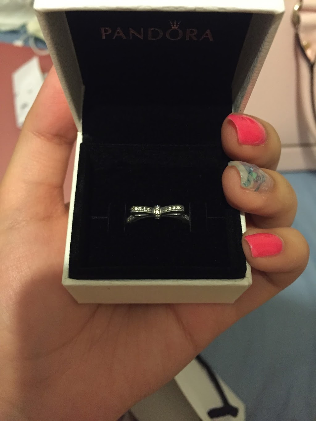 PANDORA | 221 Glendale Ave #115A, St. Catharines, ON L2T 2K9, Canada | Phone: (905) 988-9990